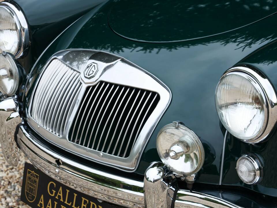 Image 19/50 de MG MGA 1500 (1958)