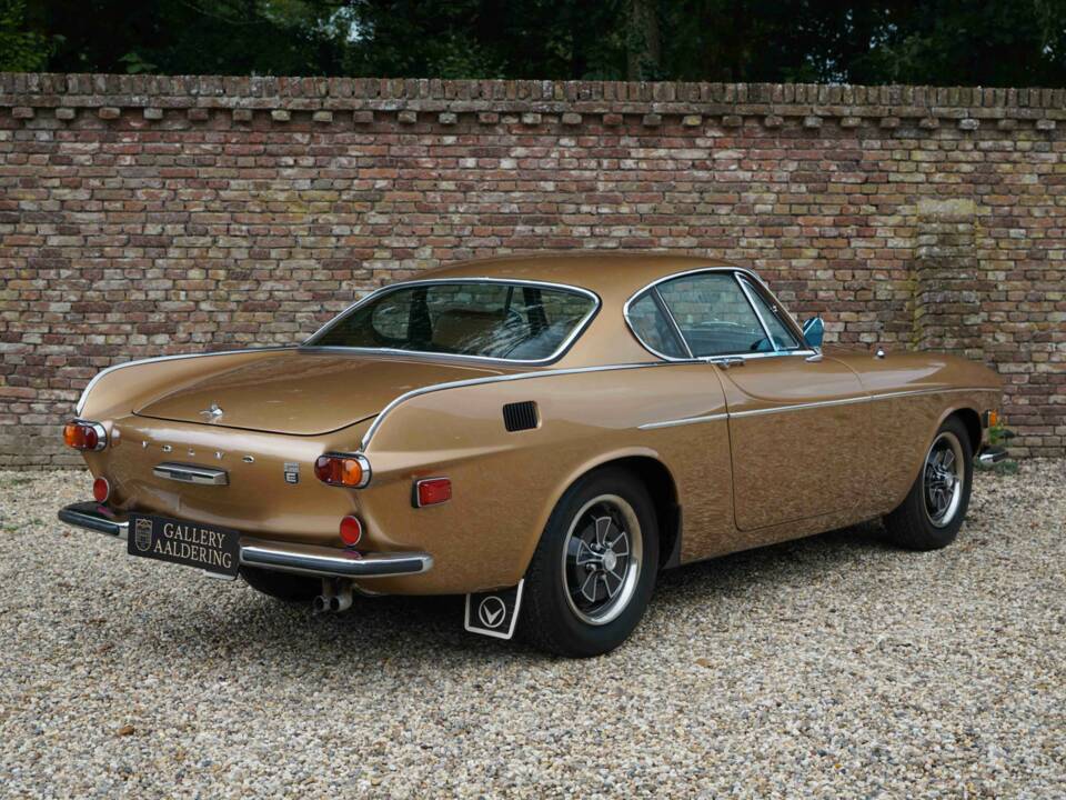 Image 2/50 of Volvo 1800 E (1971)