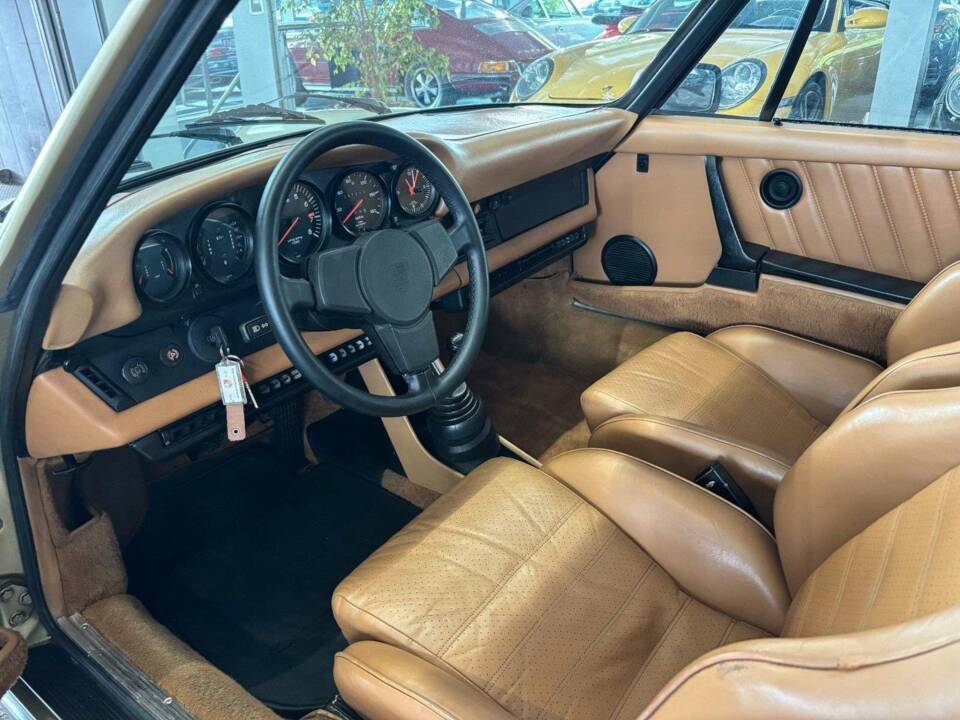 Bild 11/28 von Porsche 911 Turbo 3.0 (1976)