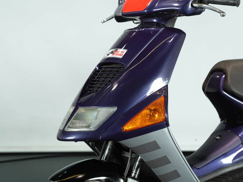 Image 21/21 de Aprilia SR 50 (1996)