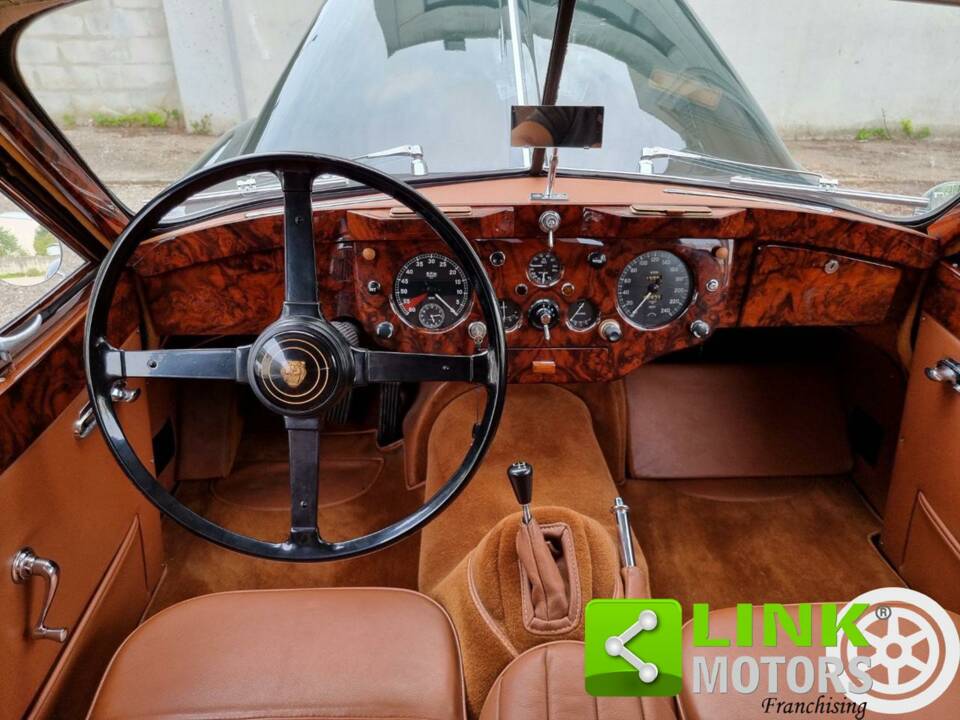Bild 6/10 von Jaguar XK 140 SE-C FHC (1955)