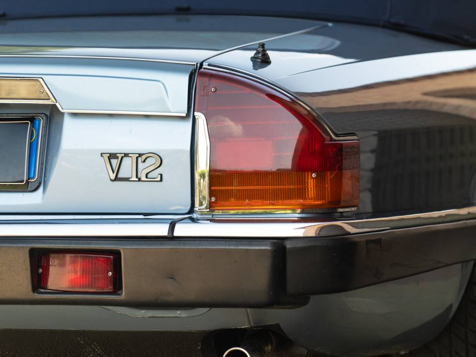 Image 17/50 of Jaguar XJS 6.0 V12 (1991)