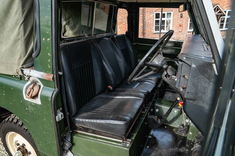 Afbeelding 2/50 van Land Rover 109 (1983)