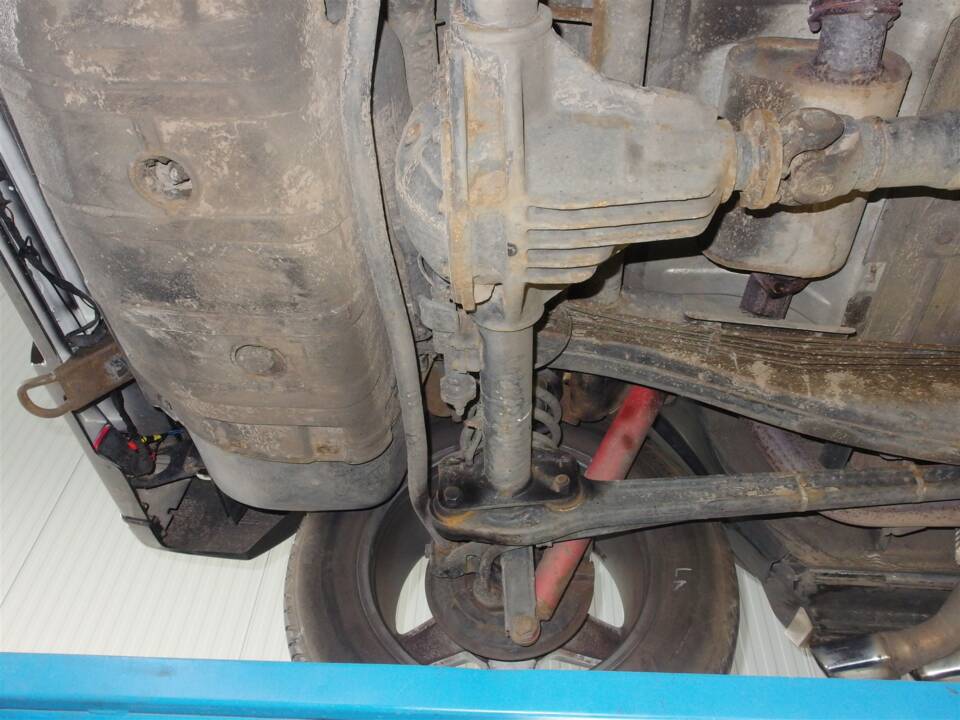 Bild 81/97 von Mercedes-Benz G 55 AMG (lang) (2000)