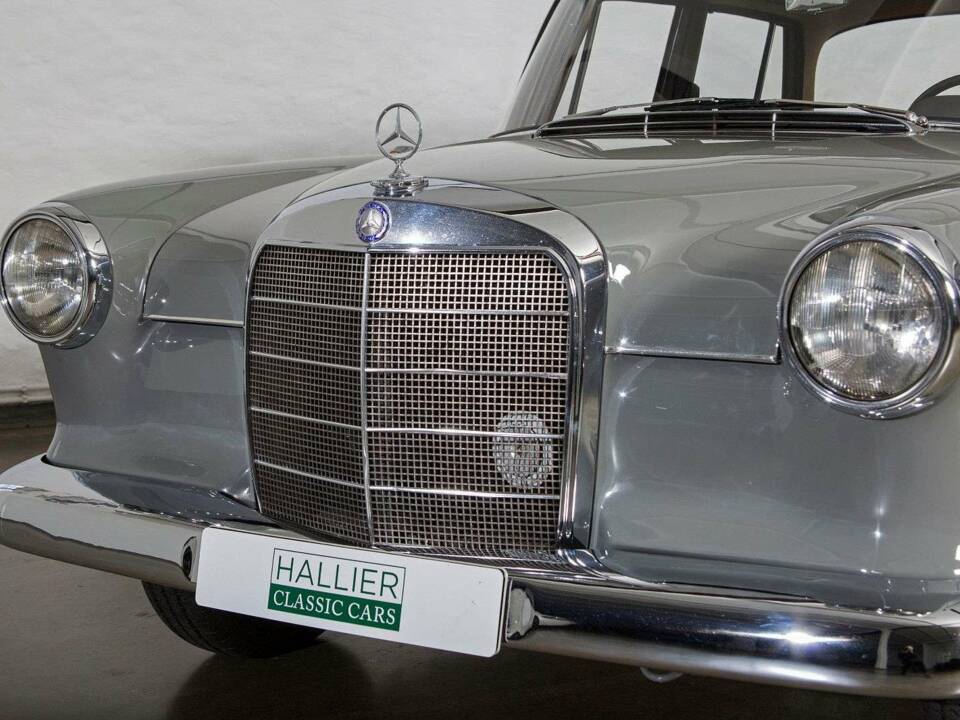 Imagen 4/20 de Mercedes-Benz 190 c (1962)