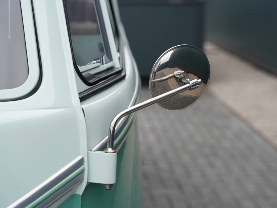 Image 34/50 of Volkswagen T1 Kombi (1962)