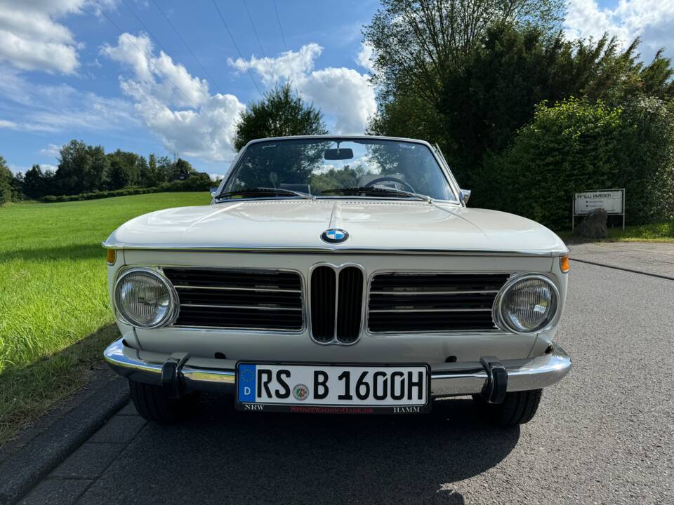 Imagen 8/19 de BMW 1600 Convertible (1971)