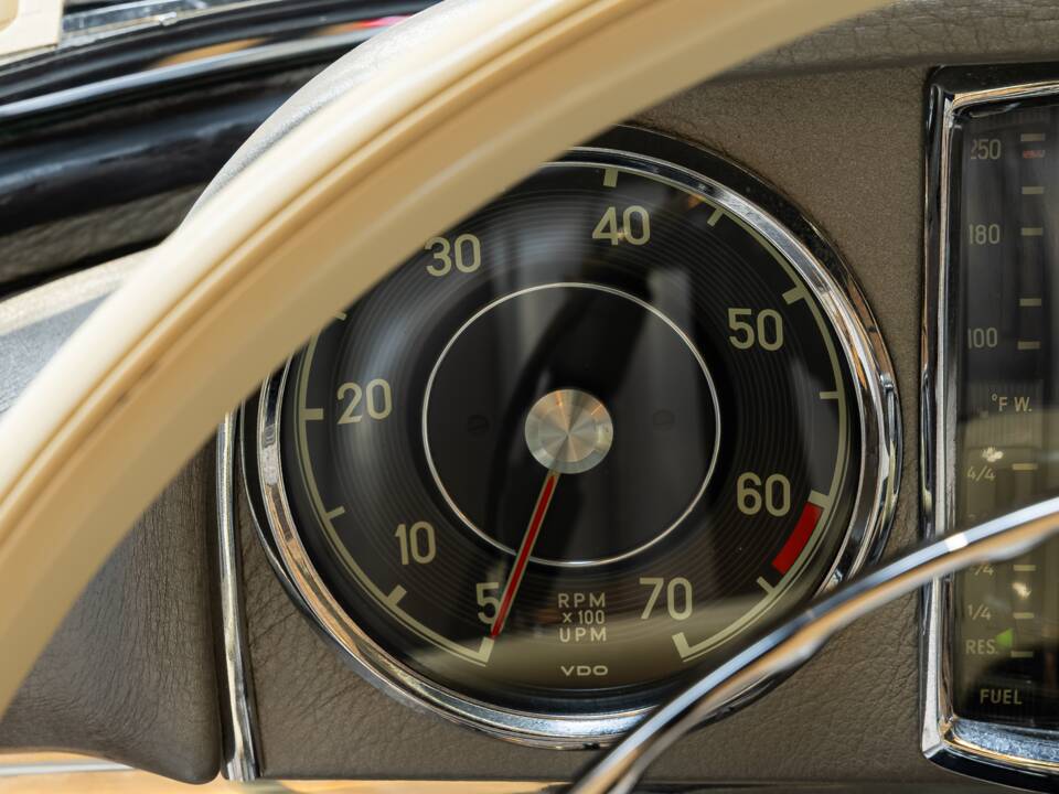 Bild 53/81 von Mercedes-Benz 300 SL Roadster (1959)
