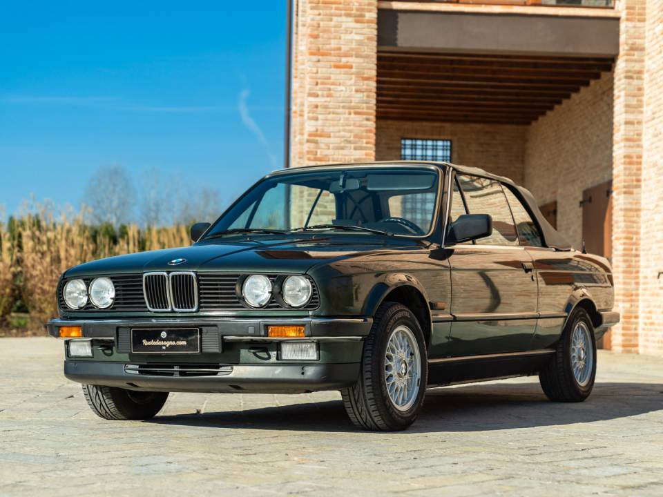 Imagen 1/43 de BMW 325i (1986)