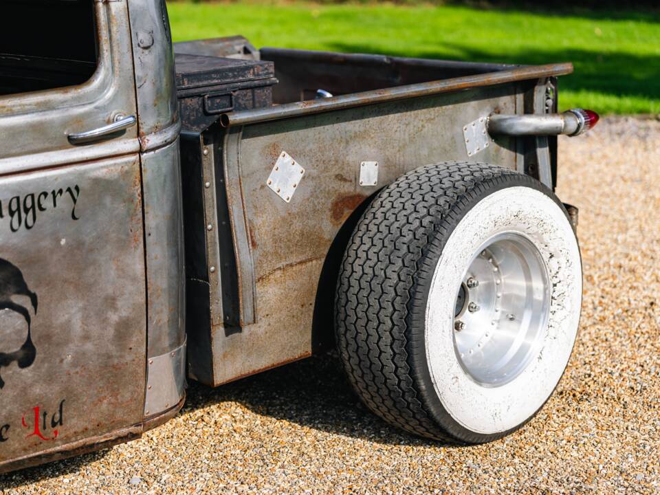 Image 24/31 of GMC Custom 1500 (1946)