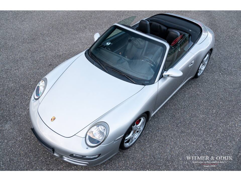Bild 9/29 von Porsche 911 Carrera S (2005)