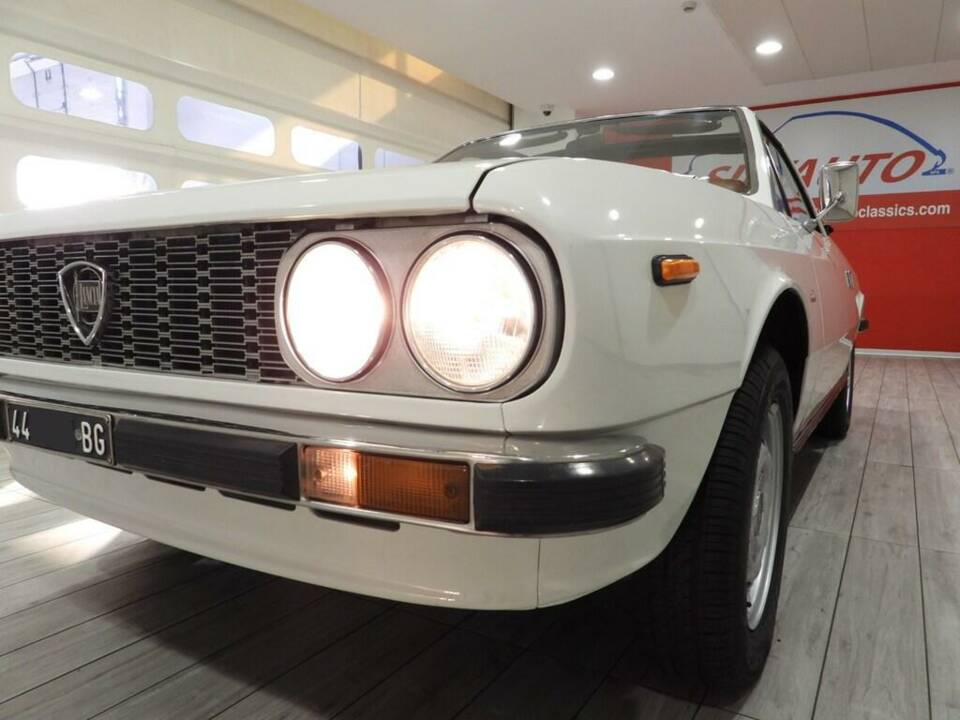 Image 12/13 of Lancia Beta Montecarlo Spider (1977)