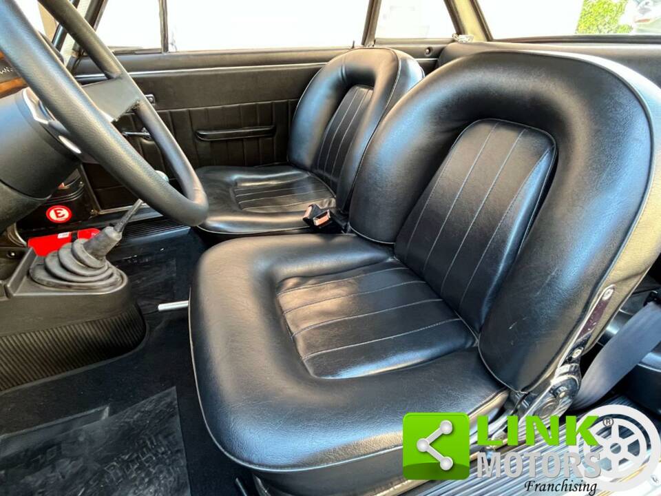Image 4/10 of Lancia Fulvia 1.3 S (1971)
