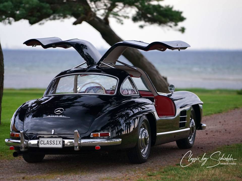 Image 2/21 of Mercedes-Benz 300 SL &quot;Gullwing&quot; (1955)