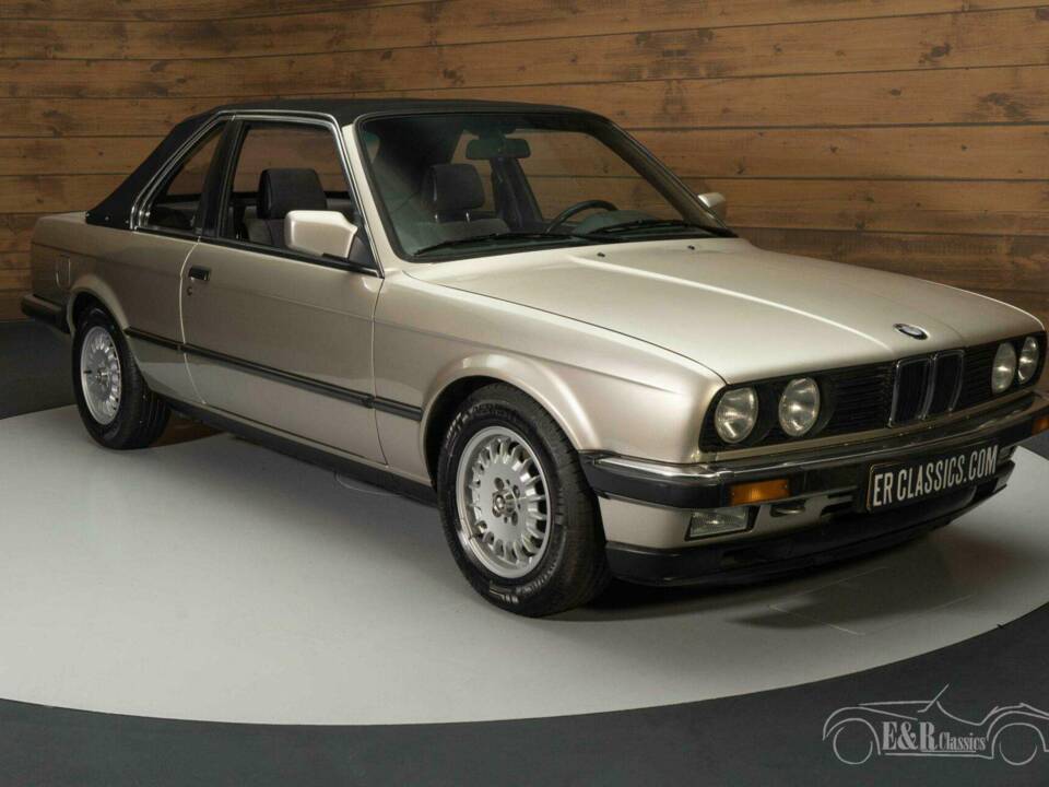 Imagen 13/19 de BMW 320i Baur TC (1984)