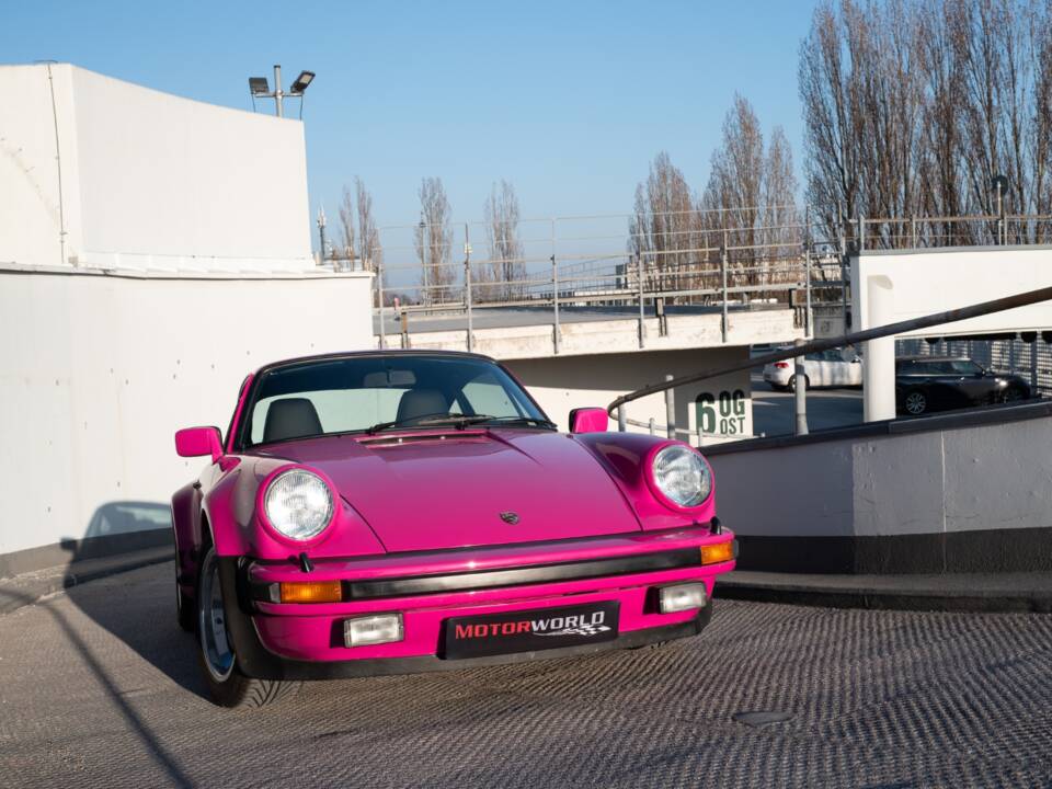 Image 15/94 of Porsche 911 Carrera 3.0 (1976)