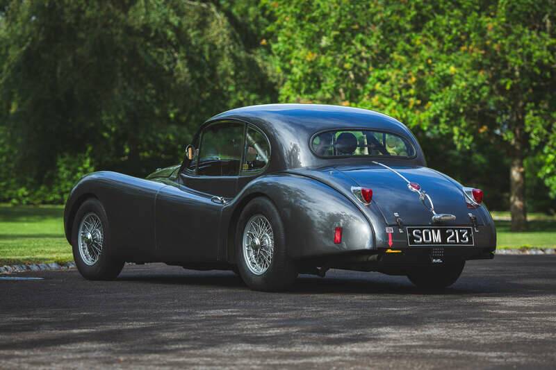 Image 4/50 de Jaguar XK 140 SE FHC (1955)
