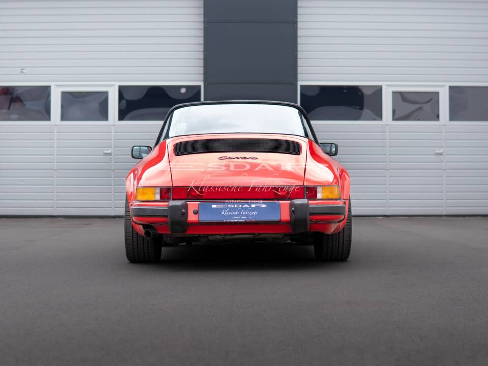 Bild 6/31 von Porsche 911 Carrera 3.2 (1988)