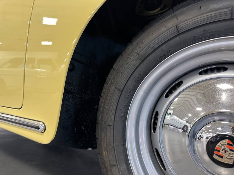 Image 57/101 of Porsche 356 B 1600 (1963)