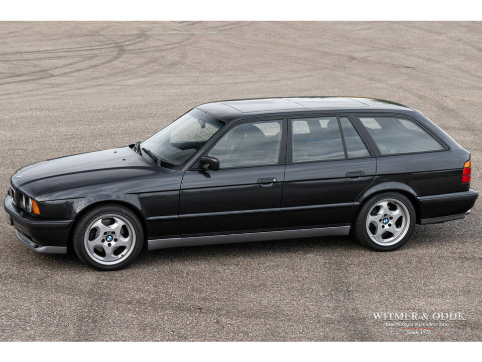 Bild 1/39 von BMW M5 Touring (1994)