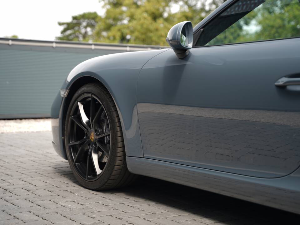 Image 48/50 of Porsche 911 Carrera (2016)