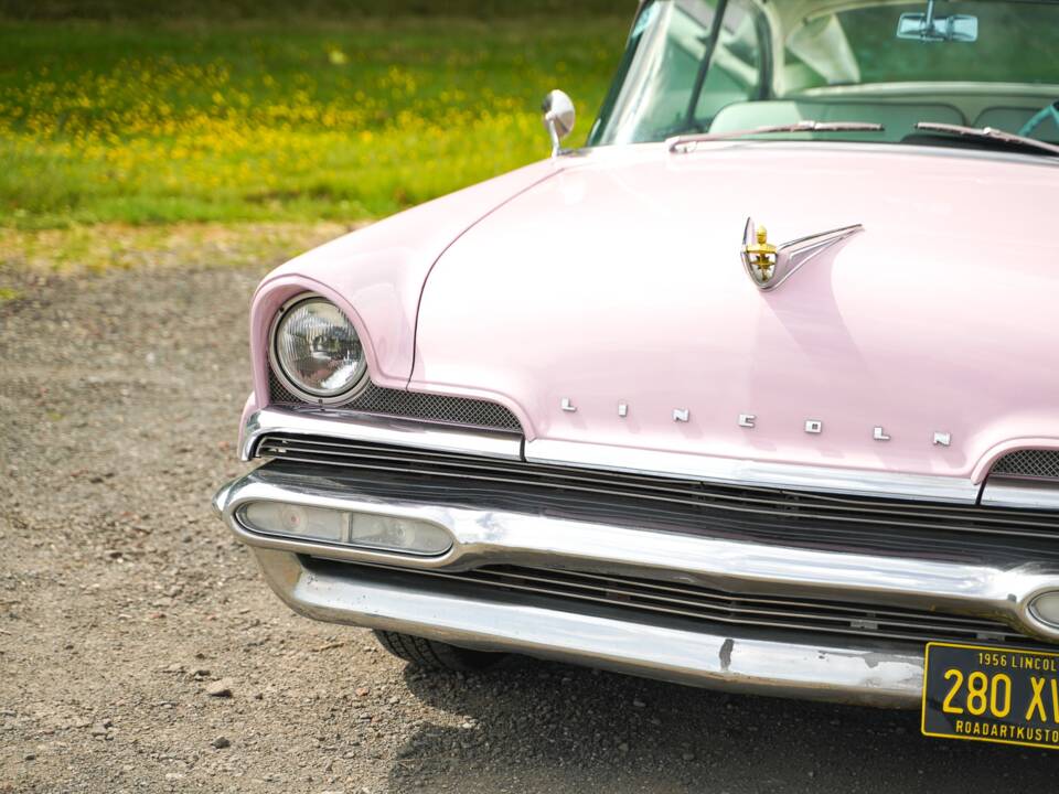 Image 40/50 de Lincoln Premiere Hardtop Coupé (1956)