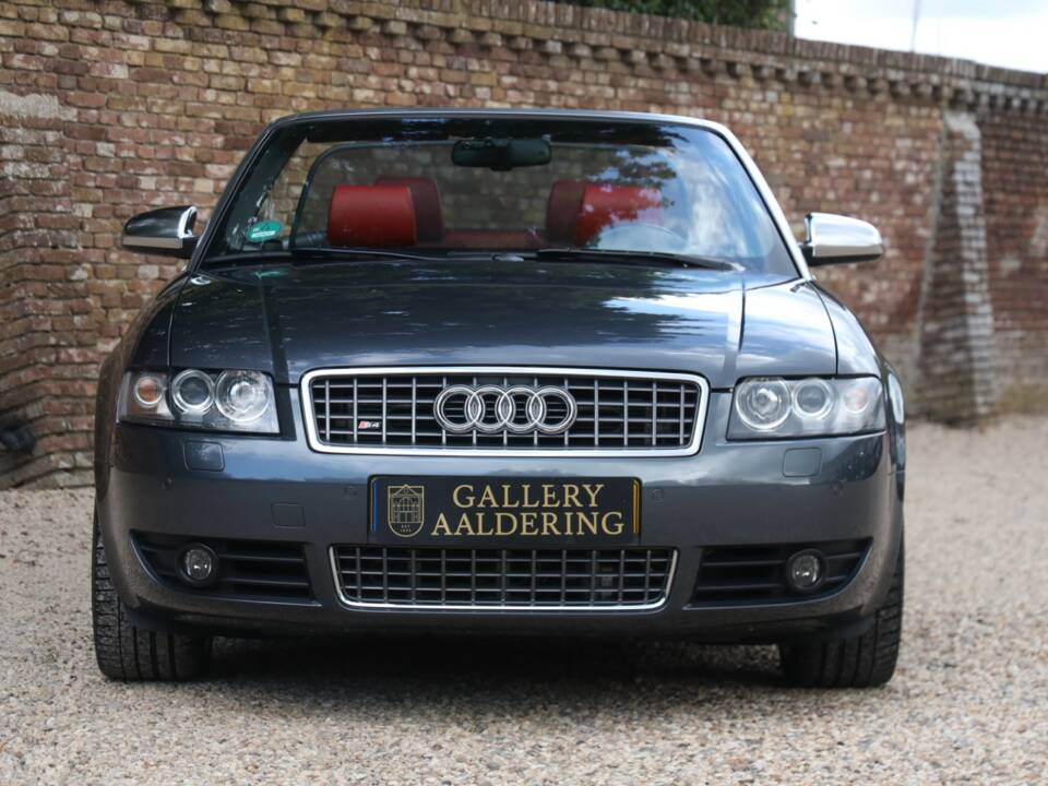 Image 5/50 de Audi S4 (2004)