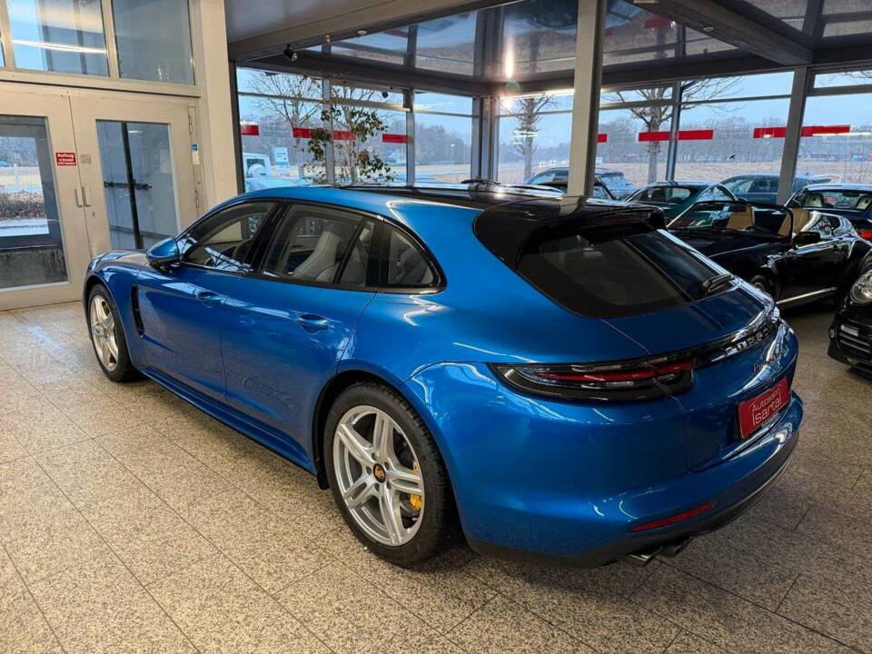 Bild 24/27 von Porsche Panamera Turbo Sport Turismo (2019)