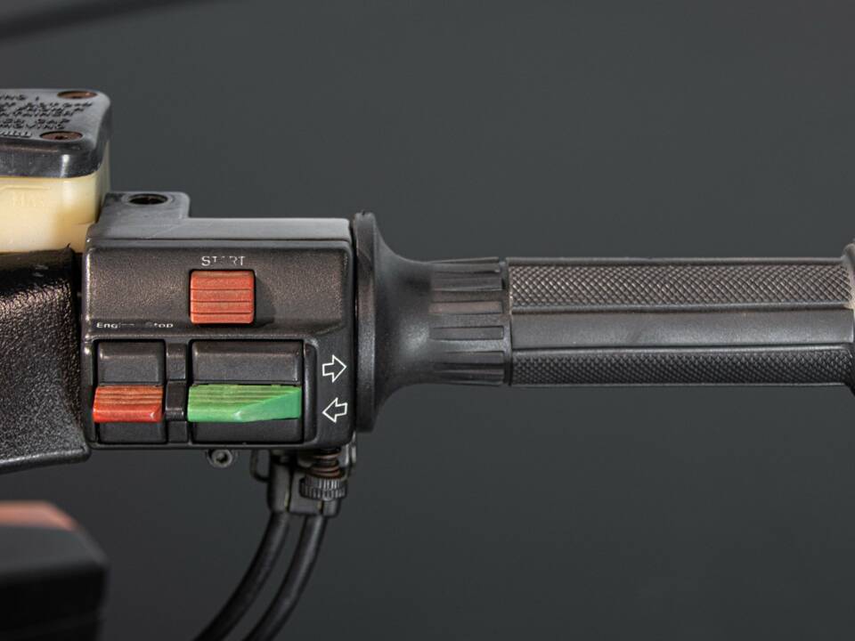 Imagen 31/50 de Moto Guzzi DUMMY (1984)