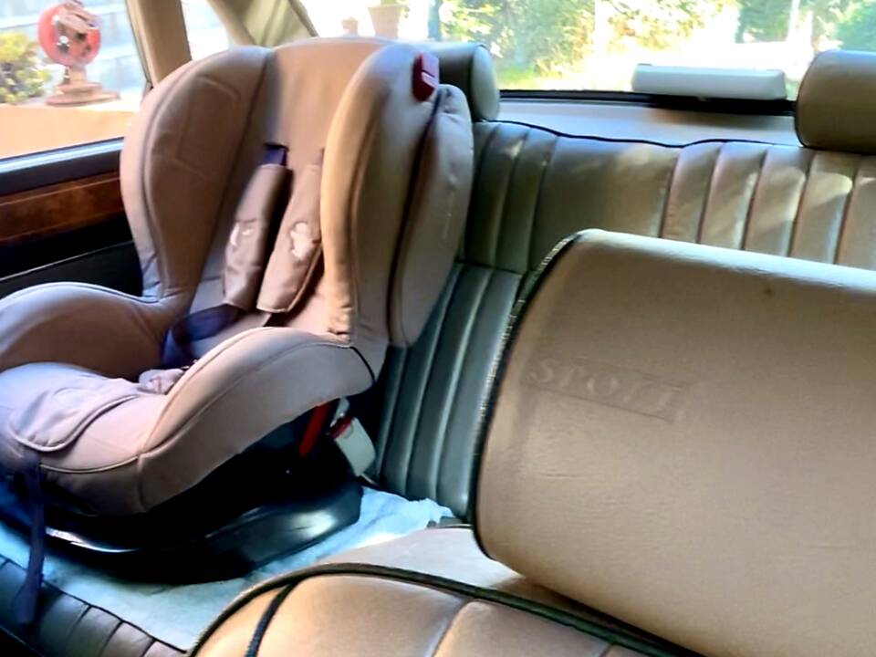 Bild 50/51 von Jaguar XJR 4.0 Sport (1991)