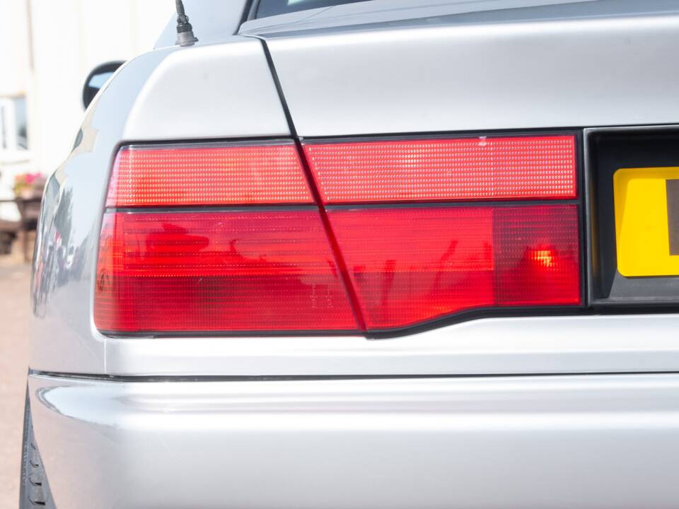 Image 19/50 de BMW 850CSi (1995)