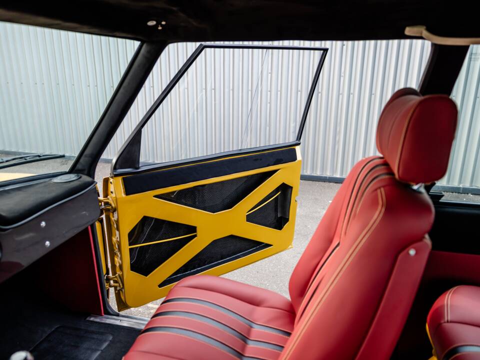 Immagine 36/51 di Land Rover Range Rover Classic 3.9 (1989)