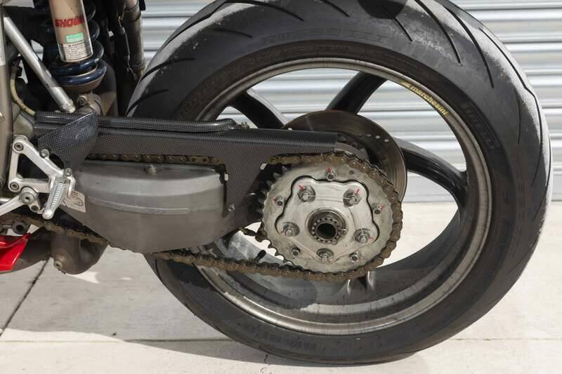 Image 30/41 of Ducati DUMMY (2000)