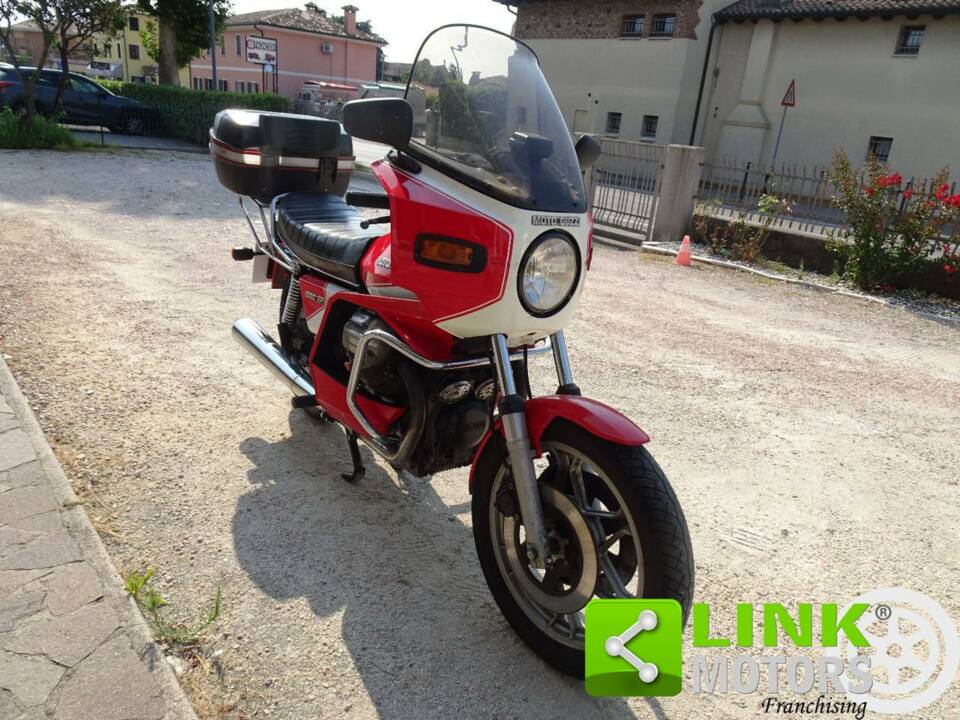Imagen 6/10 de Moto Guzzi DUMMY (1982)