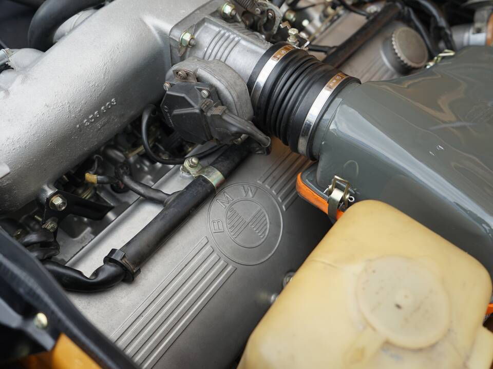 Immagine 6/32 di BMW 3.0 CSi (1972)