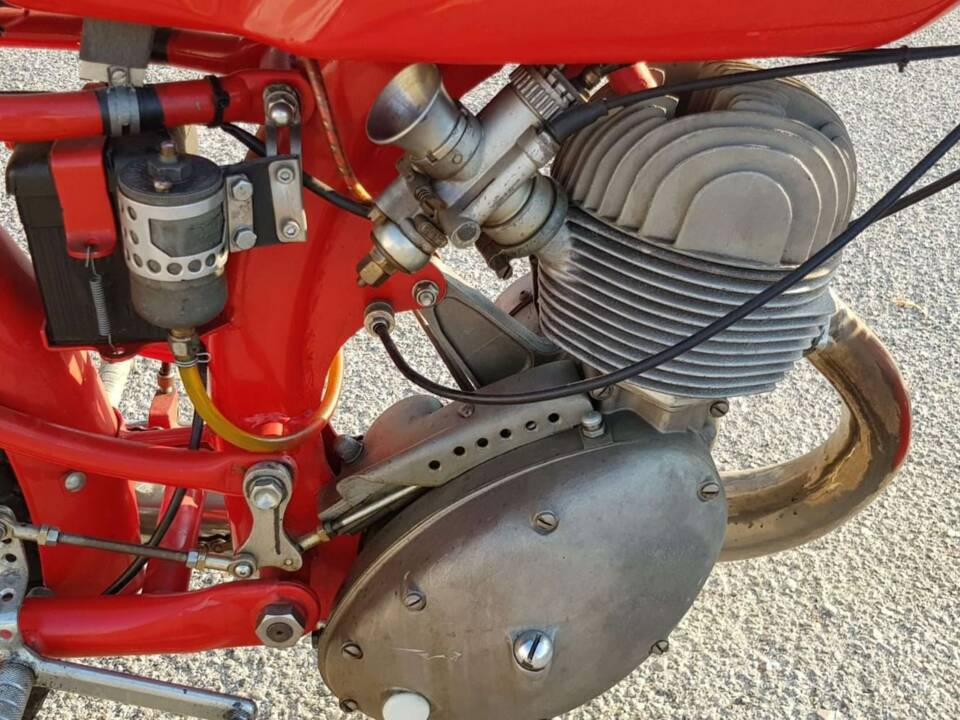 Imagen 16/19 de Benelli DUMMY (1951)