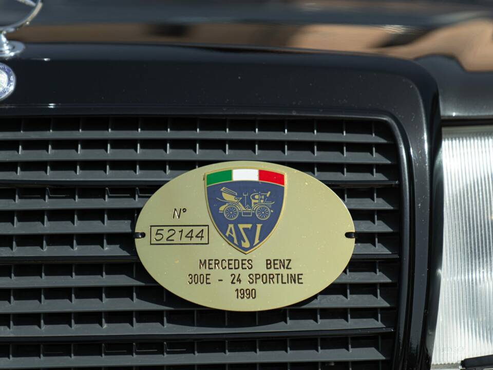 Bild 17/50 von Mercedes-Benz 300 E-24 (1989)