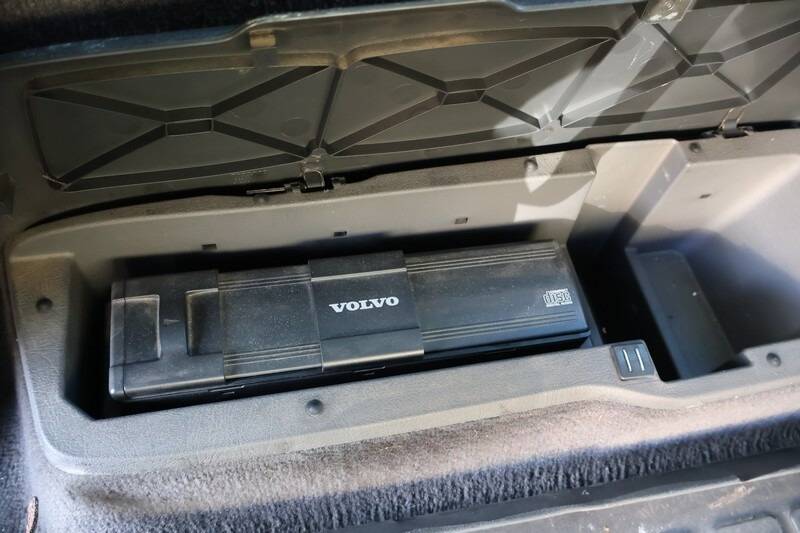 Bild 37/40 von Volvo V 70 2.0 T5 (1997)