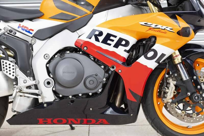 Bild 7/42 von Honda CBR 1000 RR Fireblade (2007)