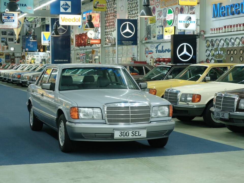 Bild 6/50 von Mercedes-Benz 300 SEL (1986)
