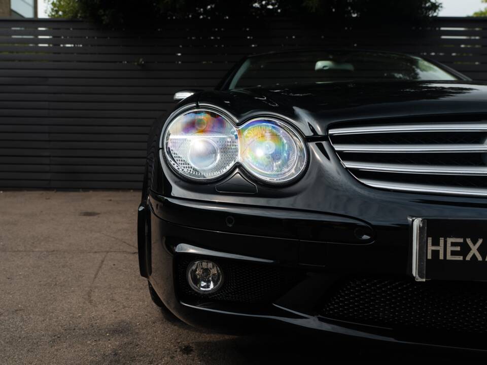 Bild 12/44 von Mercedes-Benz SL 65 AMG (2005)