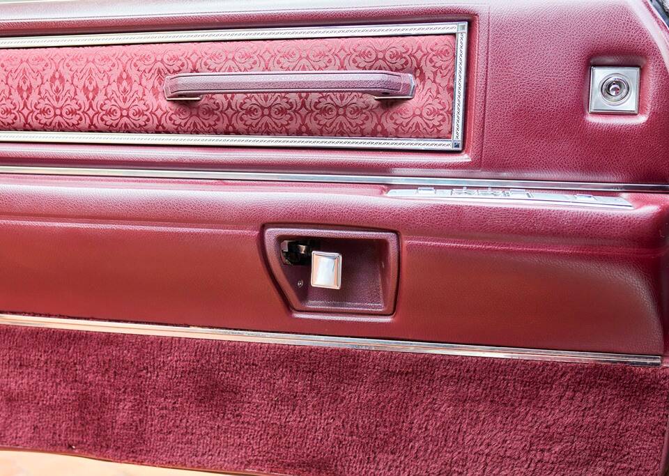 Bild 184/200 von Cadillac Coupe DeVille (1968)