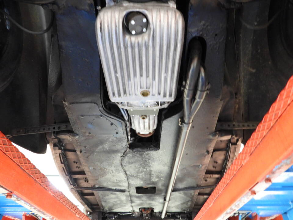 Image 46/51 of Lancia Aprilia (1937)