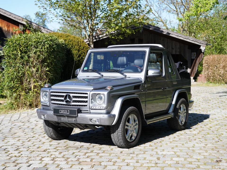 Image 11/15 of Mercedes-Benz G 500 (SWB) (2013)