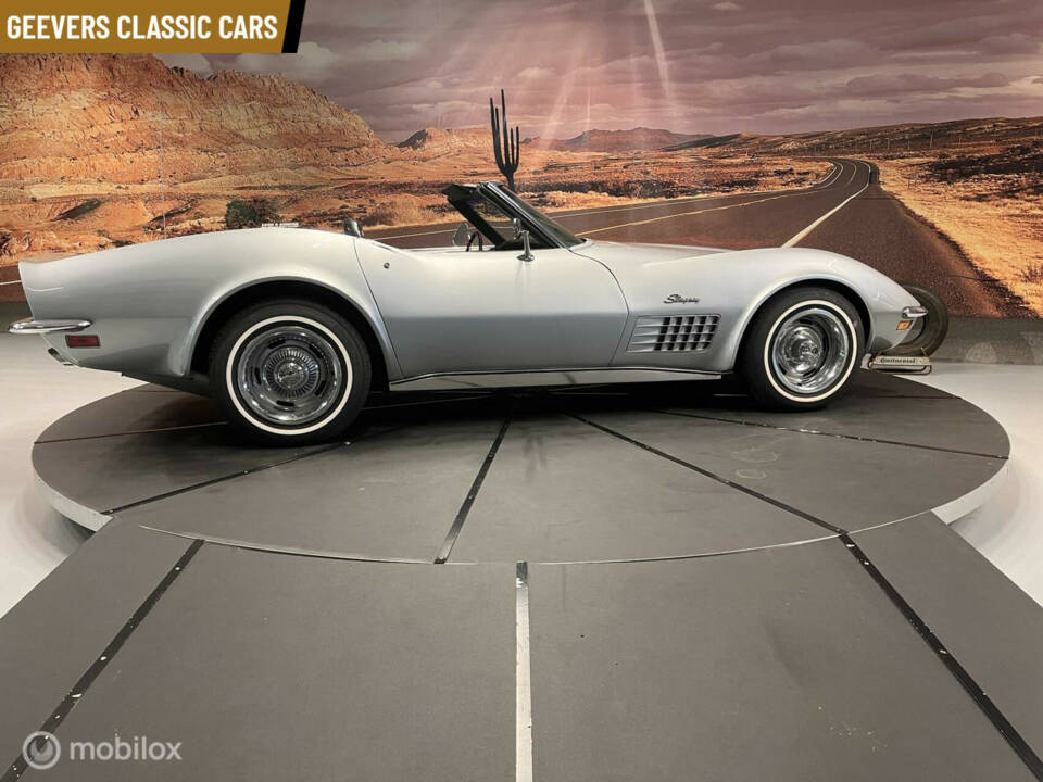 Image 12/50 of Chevrolet Corvette Stingray (1970)