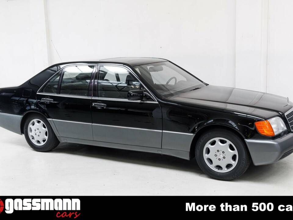 Image 3/15 de Mercedes-Benz 500 SE (1991)