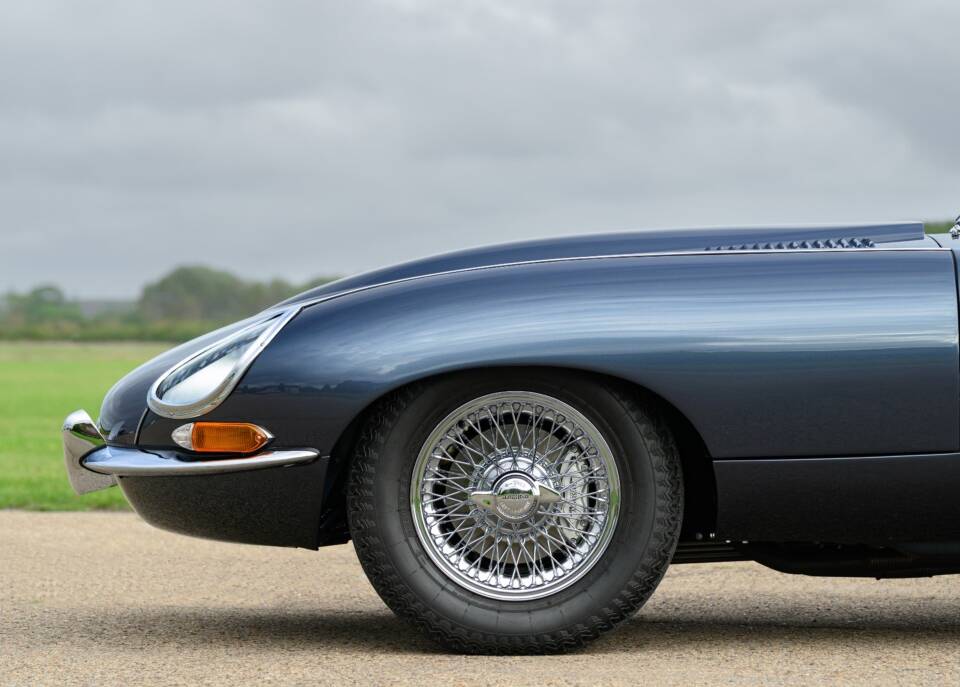 Image 4/30 de Jaguar Type E 3.8 (1963)