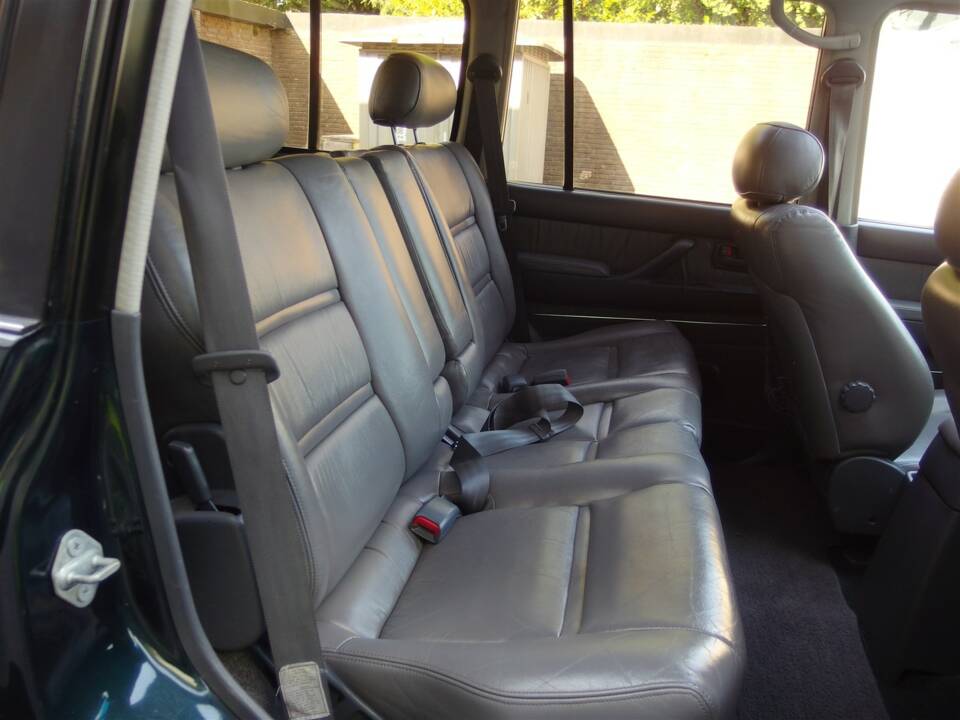 Image 60/99 de Toyota Land Cruiser J80 (1994)