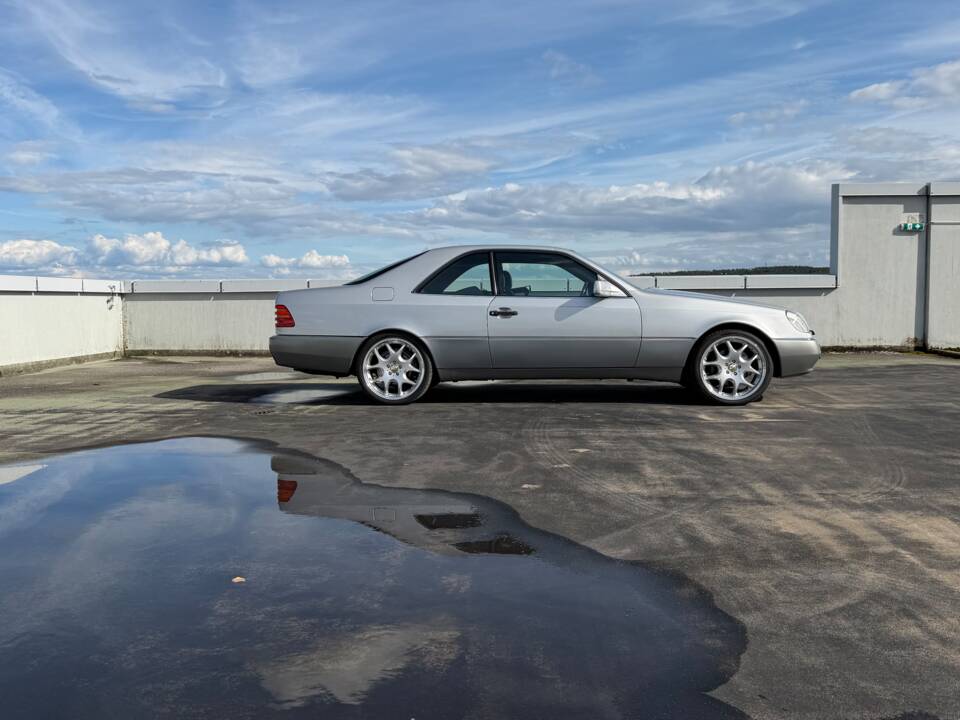 Image 8/25 of Mercedes-Benz S 500 Coupé (1994)