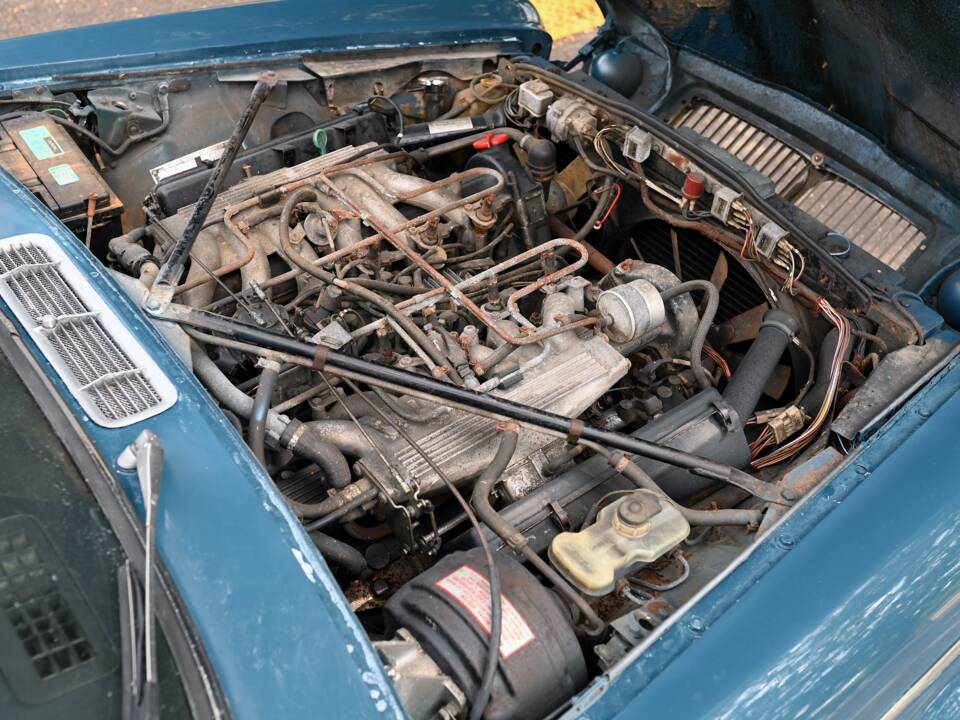 Image 5/21 de Daimler Double Six (1978)